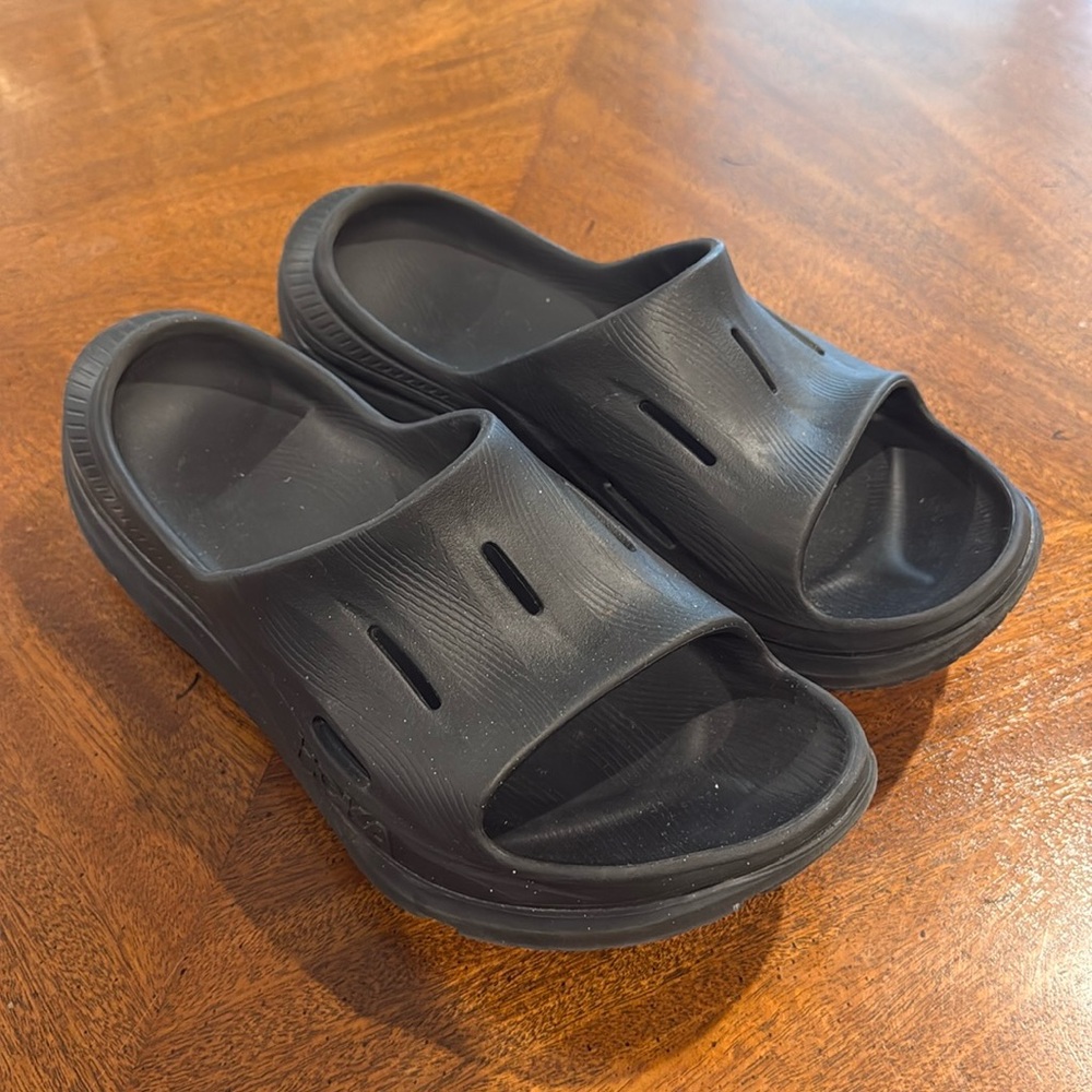 Hoka Ora Men’s Size 11 Recovery Slides